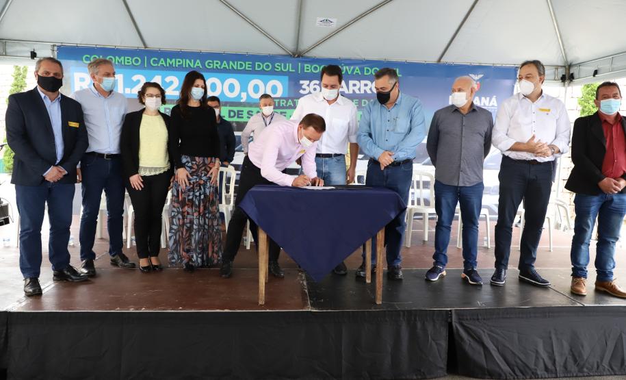 Governador entrega 36 carros da Saúde para Colombo, Bocaiúva do Sul e Campina Grande do Sul