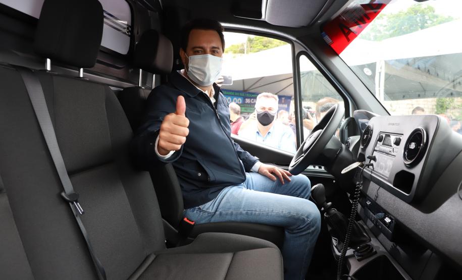 Governador entrega 36 carros da Saúde para Colombo, Bocaiúva do Sul e Campina Grande do Sul