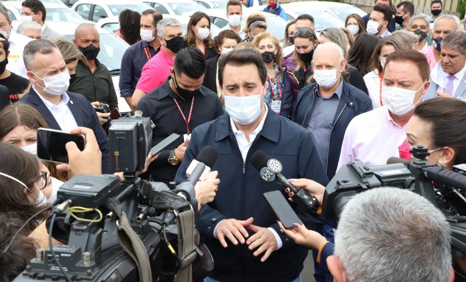 Governador entrega 36 carros da Saúde para Colombo, Bocaiúva do Sul e Campina Grande do Sul