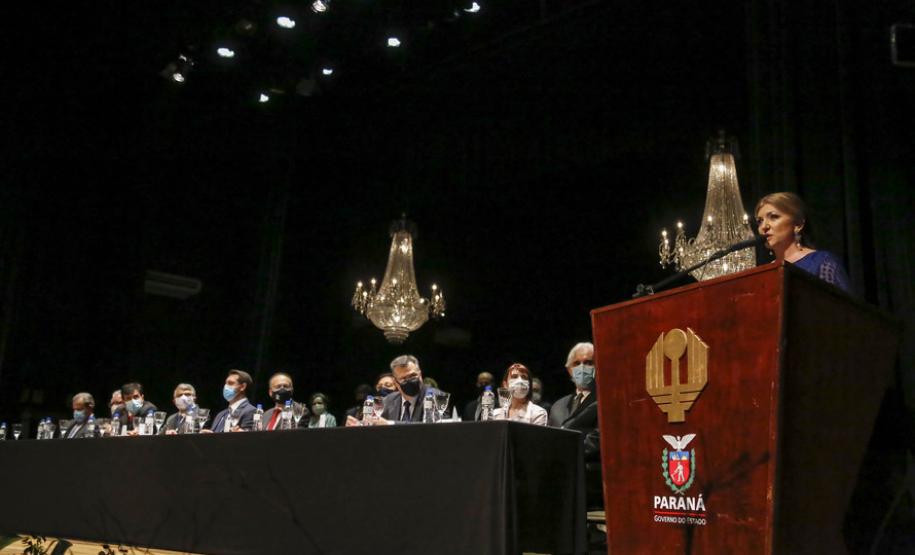 No Jubileu de Ouro da UEL e do HU, governador destaca relevância das instituições para o Paraná