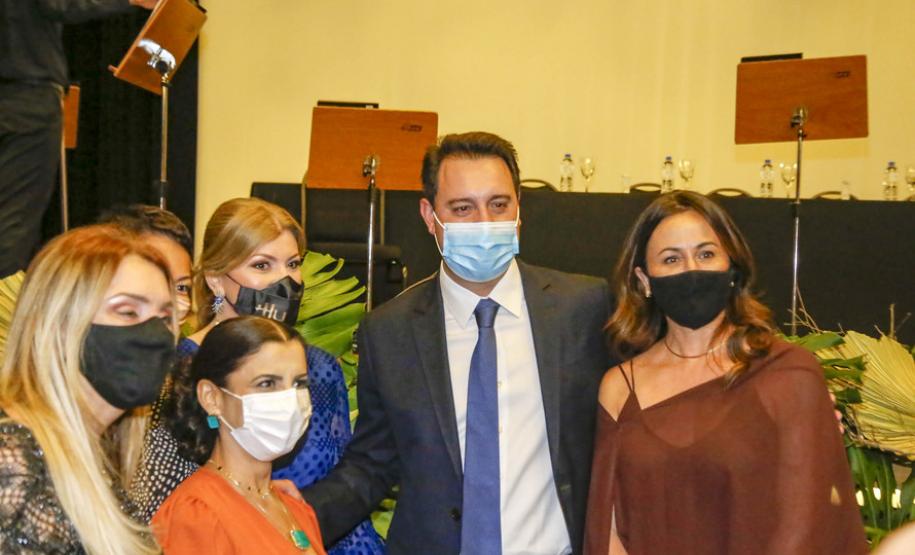 No Jubileu de Ouro da UEL e do HU, governador destaca relevância das instituições para o Paraná