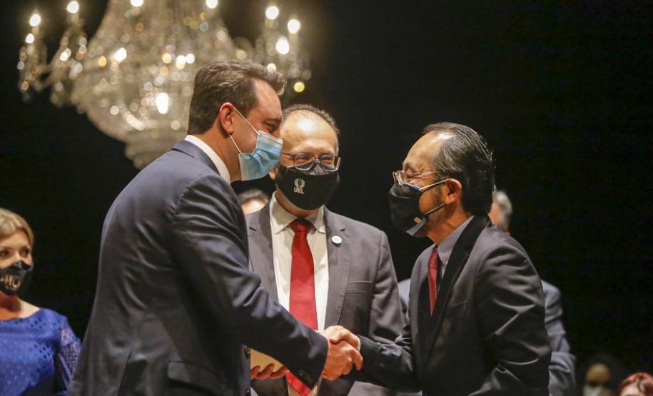 No Jubileu de Ouro da UEL e do HU, governador destaca relevância das instituições para o Paraná