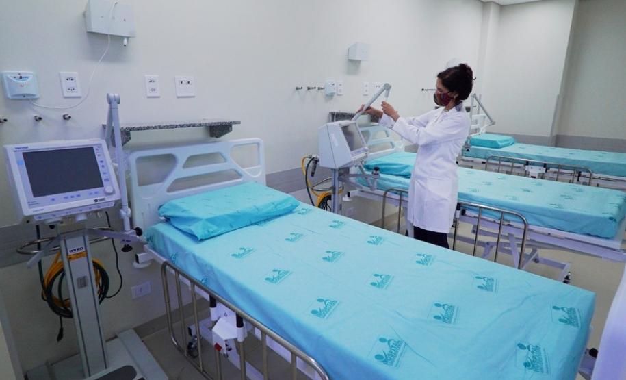 HU/UEL completa 50 anos com importante atuação na pandemia da Covid-19