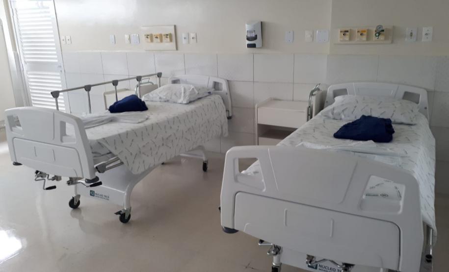 Secretário formaliza novo modelo de gestão de hospitais em Londrina e abertura de dez novos leitos