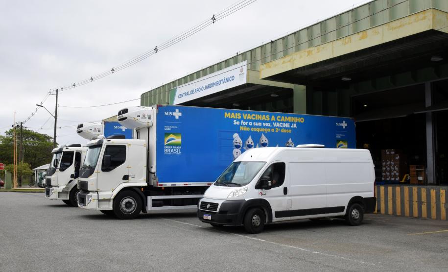 Estado recebe mais de 344 mil vacinas contra a Covid-19 nesta terça