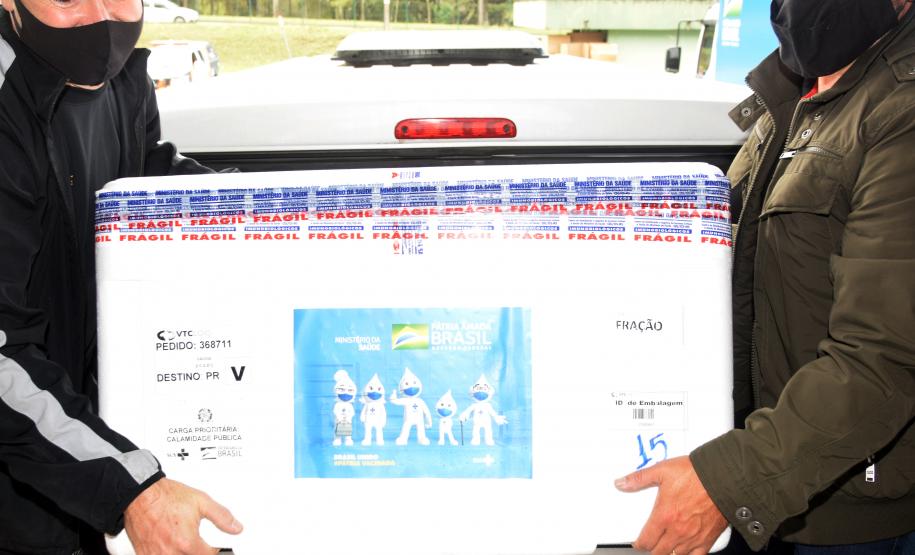 Estado recebe mais de 344 mil vacinas contra a Covid-19 nesta terça