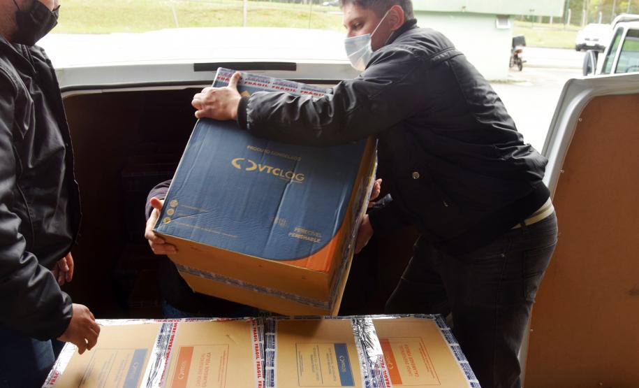 Estado recebe mais de 344 mil vacinas contra a Covid-19 nesta terça