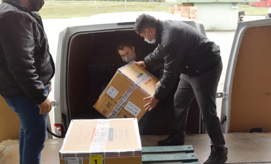 Estado recebe mais de 344 mil vacinas contra a Covid-19 nesta terça