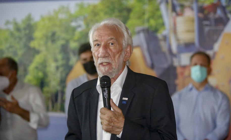 Governo inicia maior entrega de carros aos municípios para fortalecimento da Estratégia da Saúde da Família