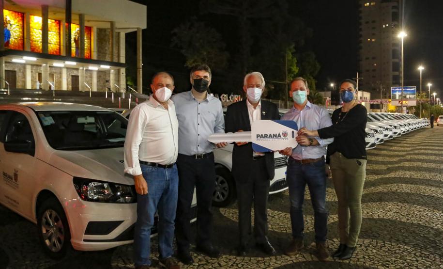 Governo inicia maior entrega de carros aos municípios para fortalecimento da Estratégia da Saúde da Família