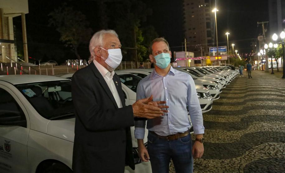 Governo inicia maior entrega de carros aos municípios para fortalecimento da Estratégia da Saúde da Família