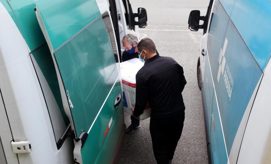 Com mais 124,2 mil vacinas, Saúde encerra a semana com um milhão de imunizantes contra a Covid-19 distribuídos aos municípios