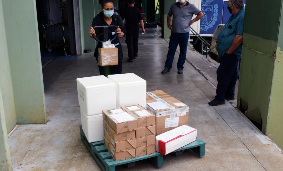 Com mais 124,2 mil vacinas, Saúde encerra a semana com um milhão de imunizantes contra a Covid-19 distribuídos aos municípios