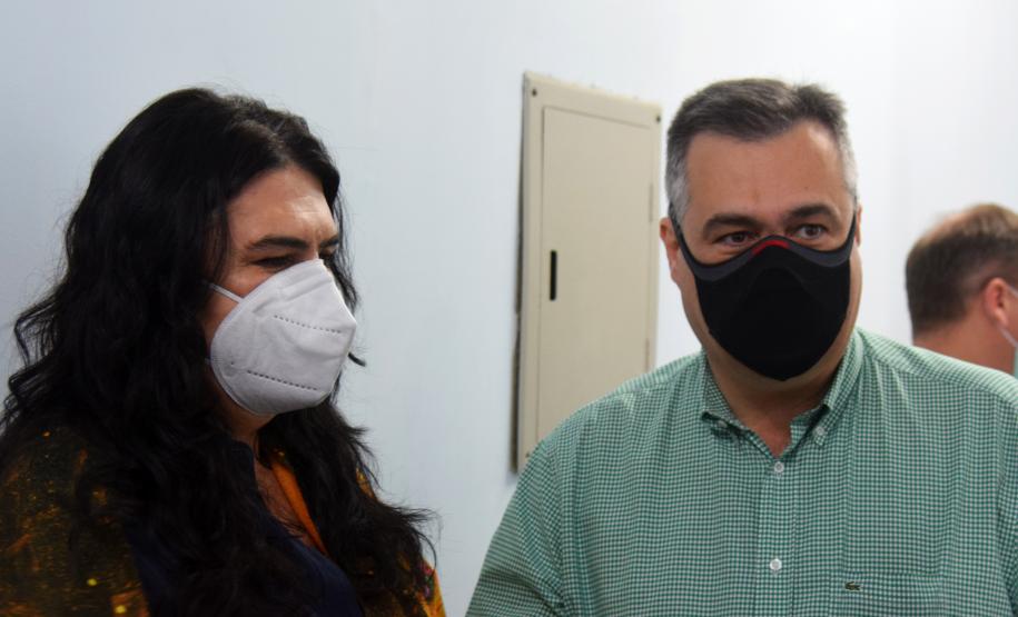 Sesa e Unespar firmam termo para implantação de residência médica no Hospital Regional do Litoral; investimentos na Região passam de R$ 4 milhões