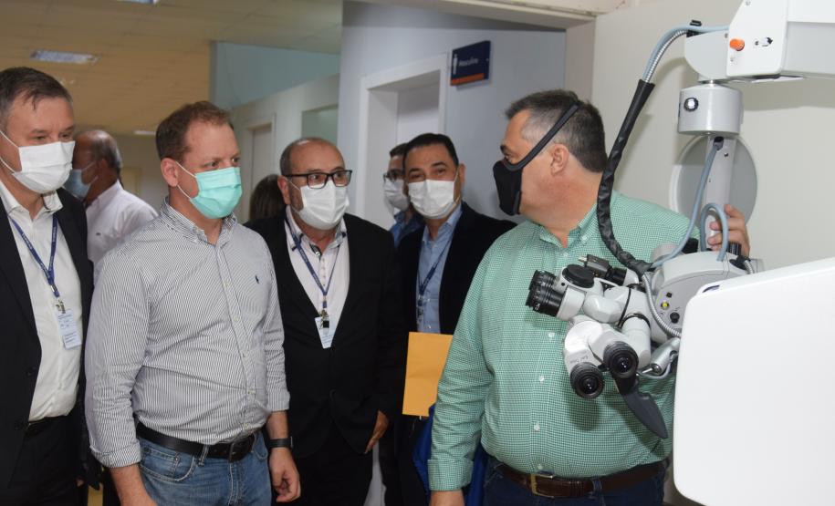 Sesa e Unespar firmam termo para implantação de residência médica no Hospital Regional do Litoral; investimentos na Região passam de R$ 4 milhões