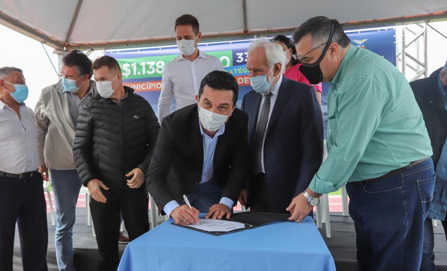 Municípios do Litoral recebem novos veículos para ampliar o atendimento à saúde