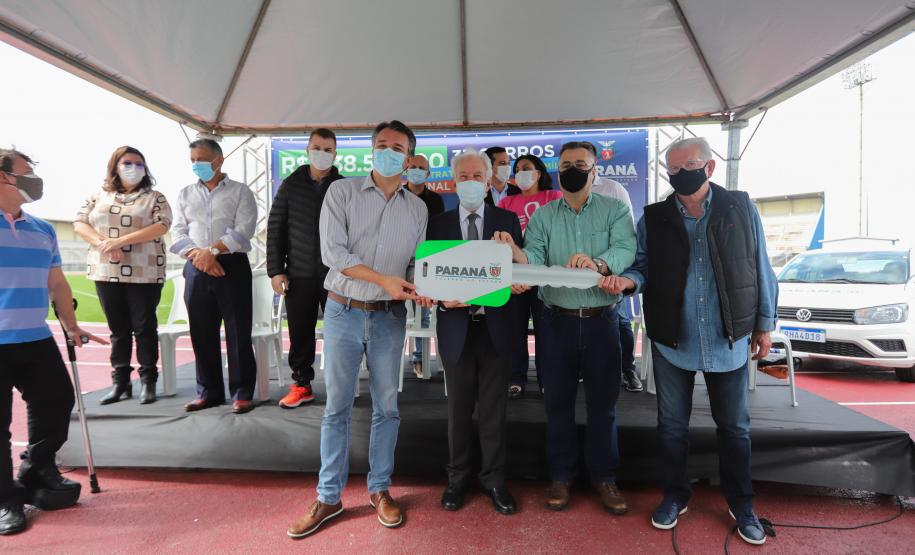 Municípios do Litoral recebem novos veículos para ampliar o atendimento à saúde