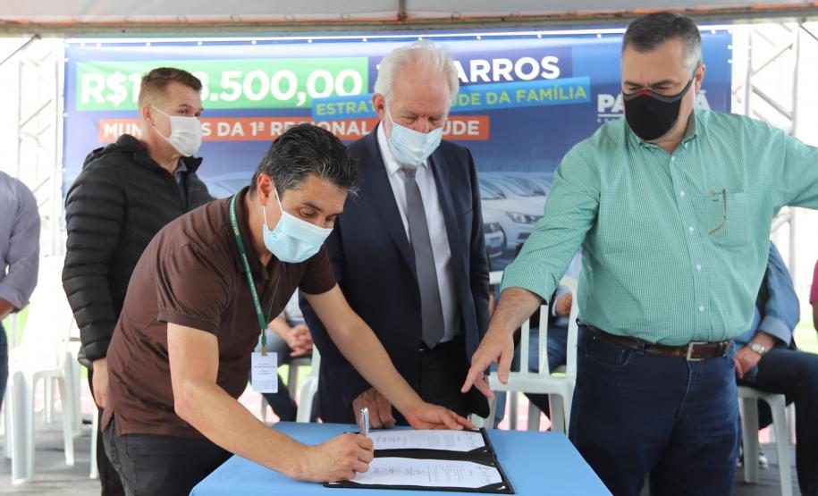 Municípios do Litoral recebem novos veículos para ampliar o atendimento à saúde