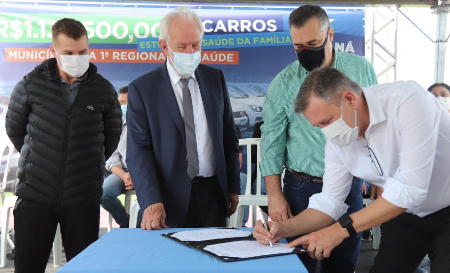 Municípios do Litoral recebem novos veículos para ampliar o atendimento à saúde