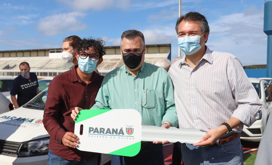 Municípios do Litoral recebem novos veículos para ampliar o atendimento à saúde