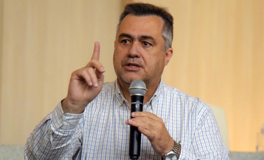 Secretário reforça importância de levar a saúde para mais perto das pessoas durante encontro do PRI