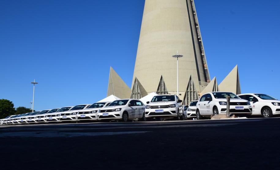 Governo do Estado formaliza a entrega de 83 automóveis para a região de Maringá