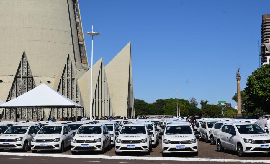 Governo do Estado formaliza a entrega de 83 automóveis para a região de Maringá