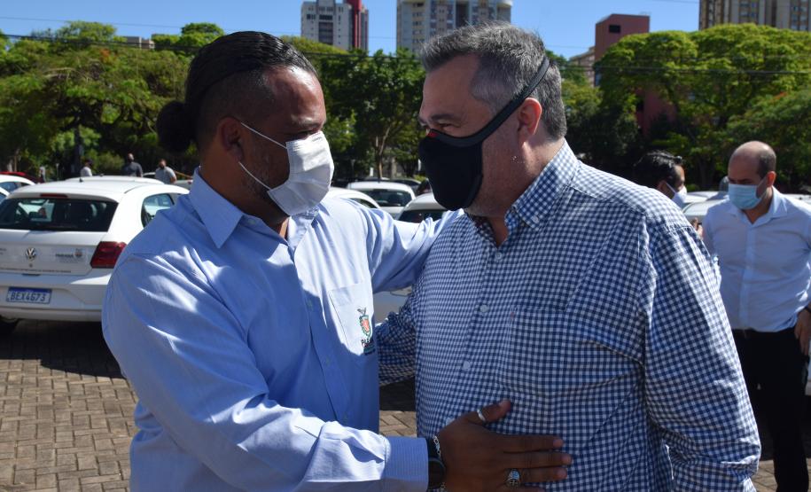 Governo do Estado formaliza a entrega de 83 automóveis para a região de Maringá