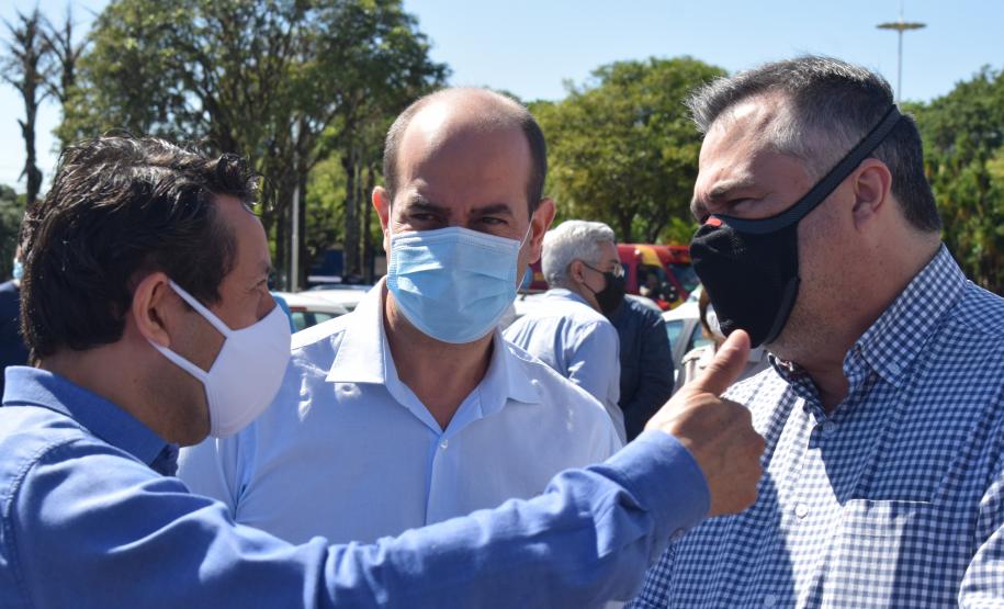 Governo do Estado formaliza a entrega de 83 automóveis para a região de Maringá