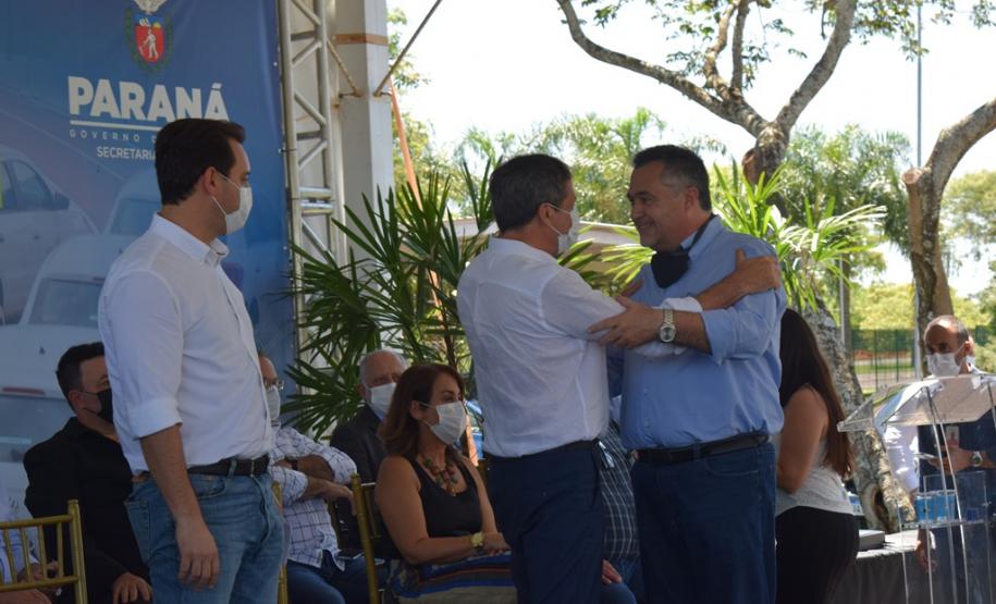 Mais 48 carros para reforço da frota da Saúde são entregues em Foz do Iguaçu