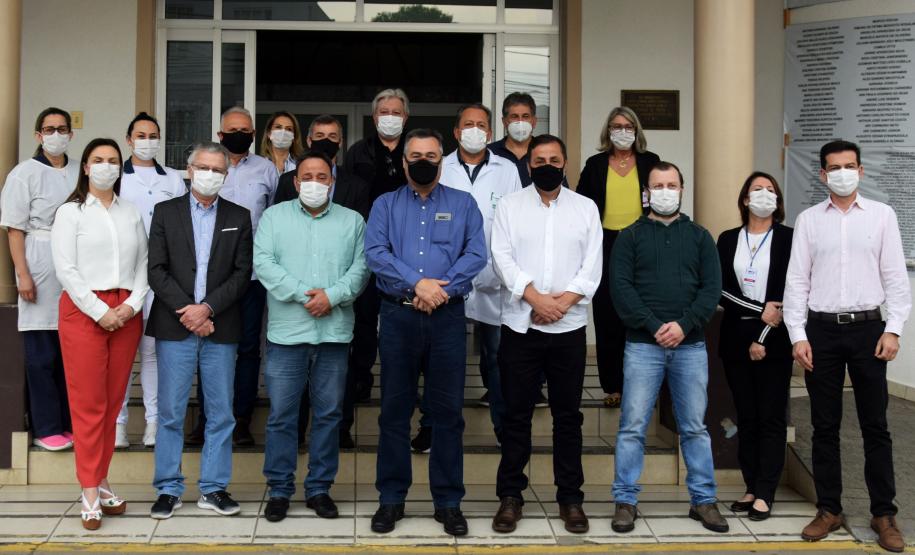 Secretário visita hospitais em União da Vitória para viabilizar novos investimentos na Saúde