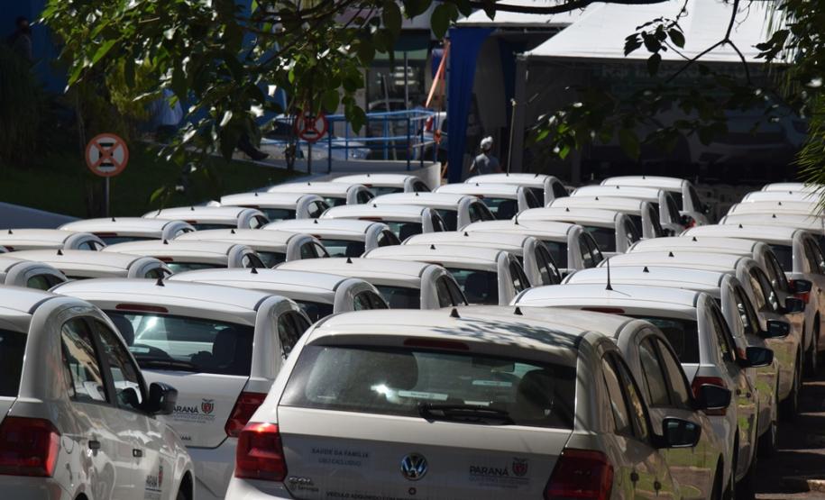 Frota da Saúde é reforçada com mais 52 automóveis para a Região de Jacarezinho