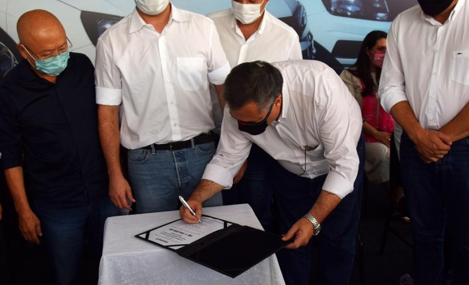 Frota da Saúde é reforçada com mais 52 automóveis para a Região de Jacarezinho