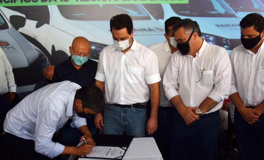 Frota da Saúde é reforçada com mais 52 automóveis para a Região de Jacarezinho