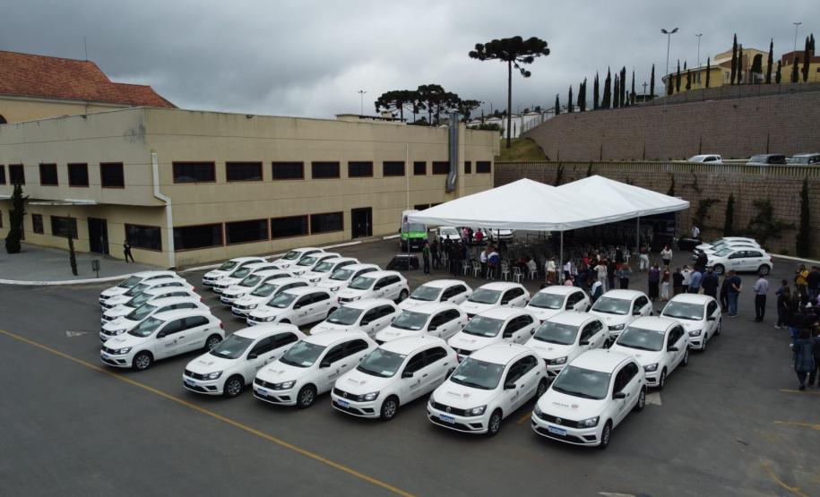 Governador entrega 36 carros da Saúde para Colombo, Bocaiúva do Sul e Campina Grande do Sul