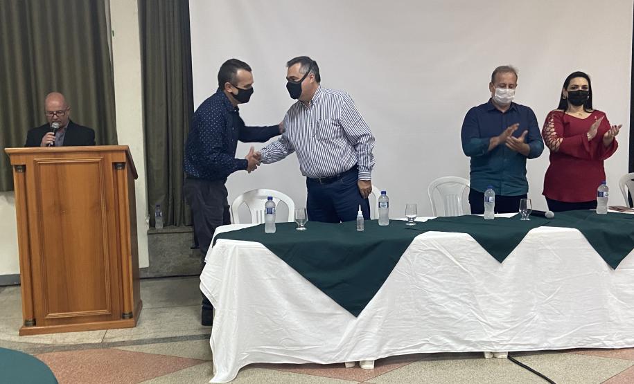 Saúde de Minas Gerais estuda implantação de rotina de descentralização farmacêutica do Paraná