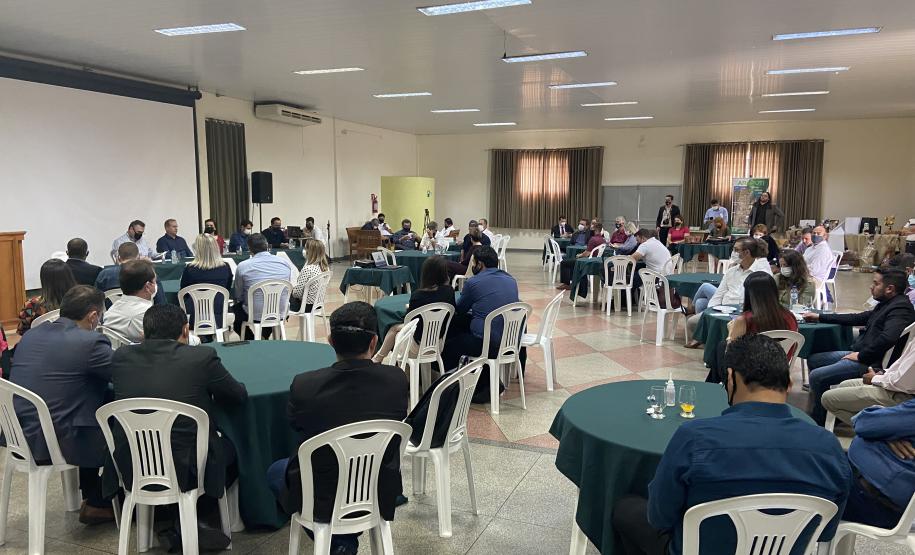 Saúde de Minas Gerais estuda implantação de rotina de descentralização farmacêutica do Paraná