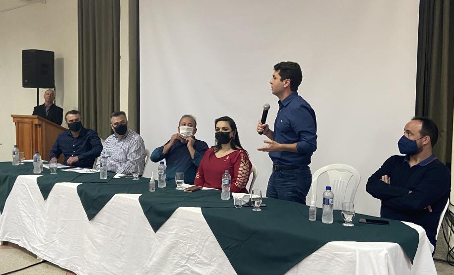 Saúde de Minas Gerais estuda implantação de rotina de descentralização farmacêutica do Paraná