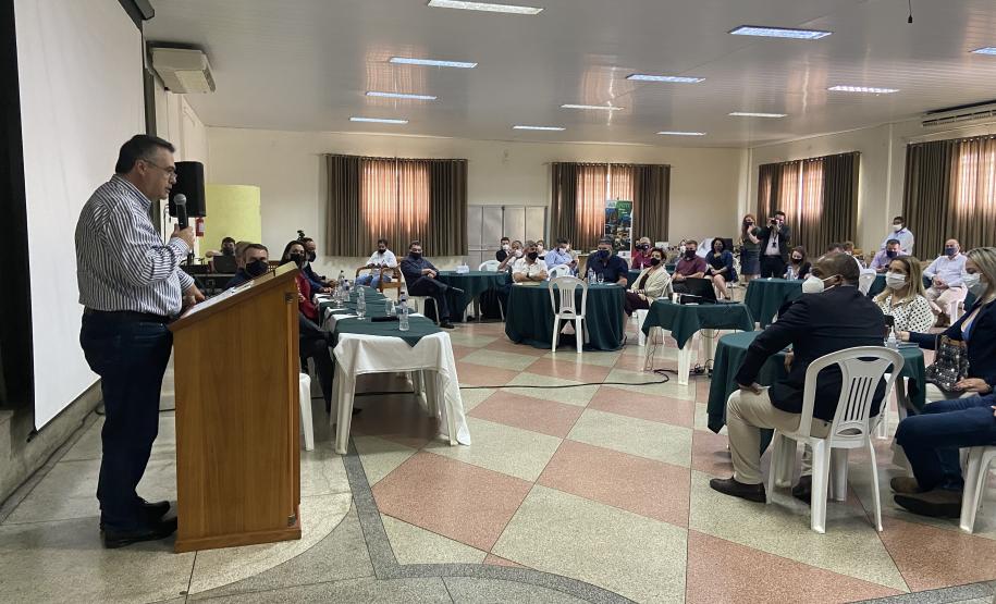 Saúde de Minas Gerais estuda implantação de rotina de descentralização farmacêutica do Paraná