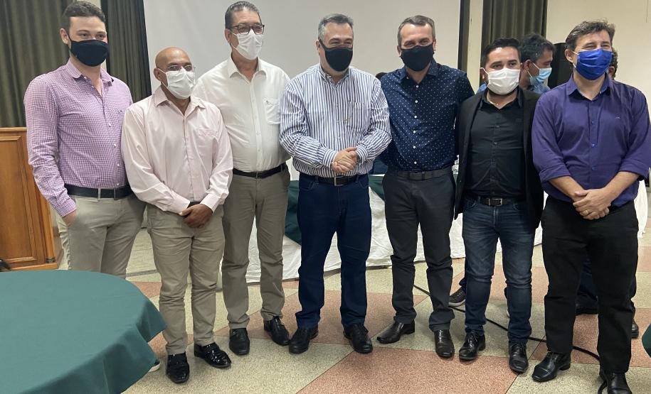 Saúde de Minas Gerais estuda implantação de rotina de descentralização farmacêutica do Paraná