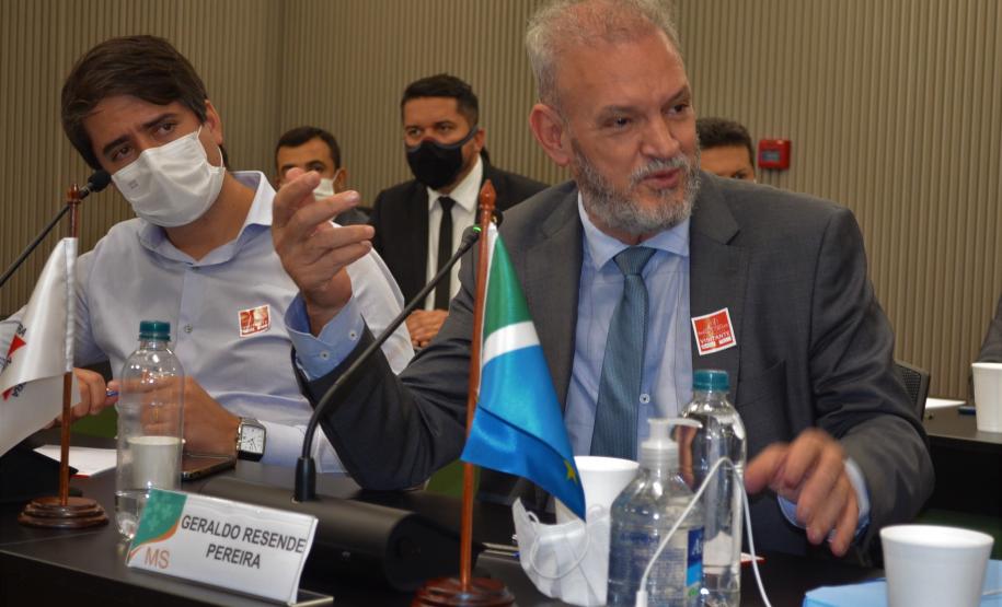 Secretário defende em Brasília discussão mais ampla em transição de programa na Atenção Primária