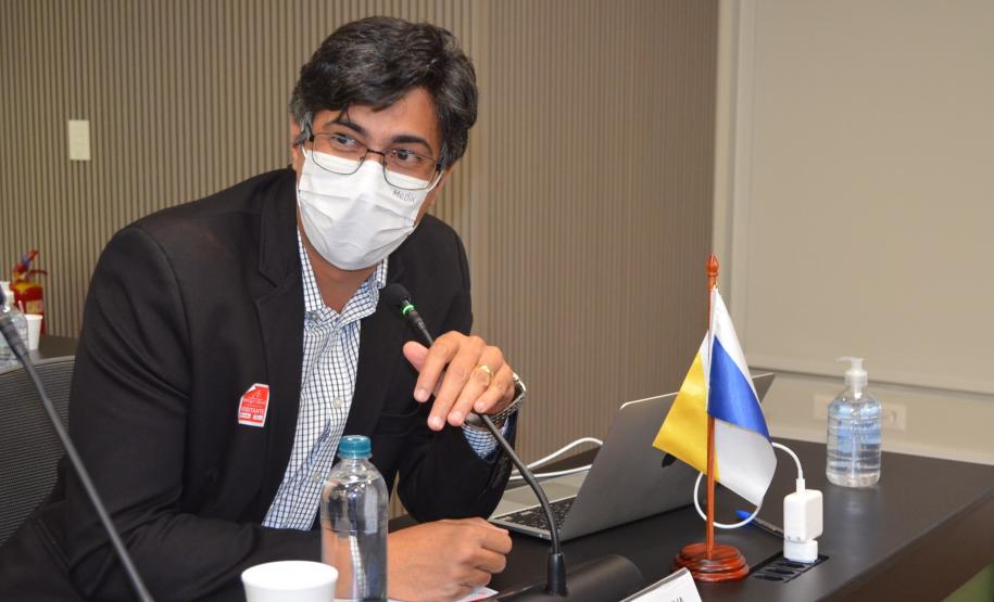 Secretário defende em Brasília discussão mais ampla em transição de programa na Atenção Primária