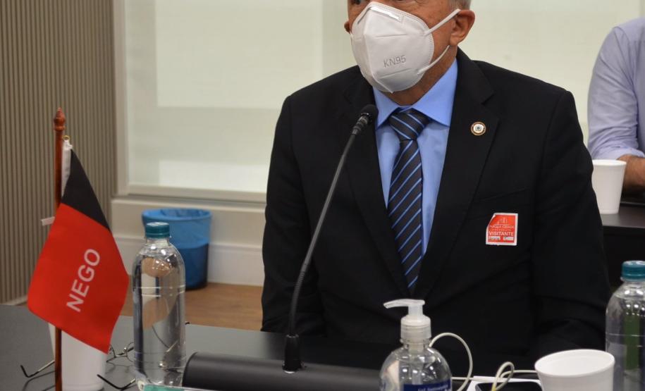 Secretário defende em Brasília discussão mais ampla em transição de programa na Atenção Primária