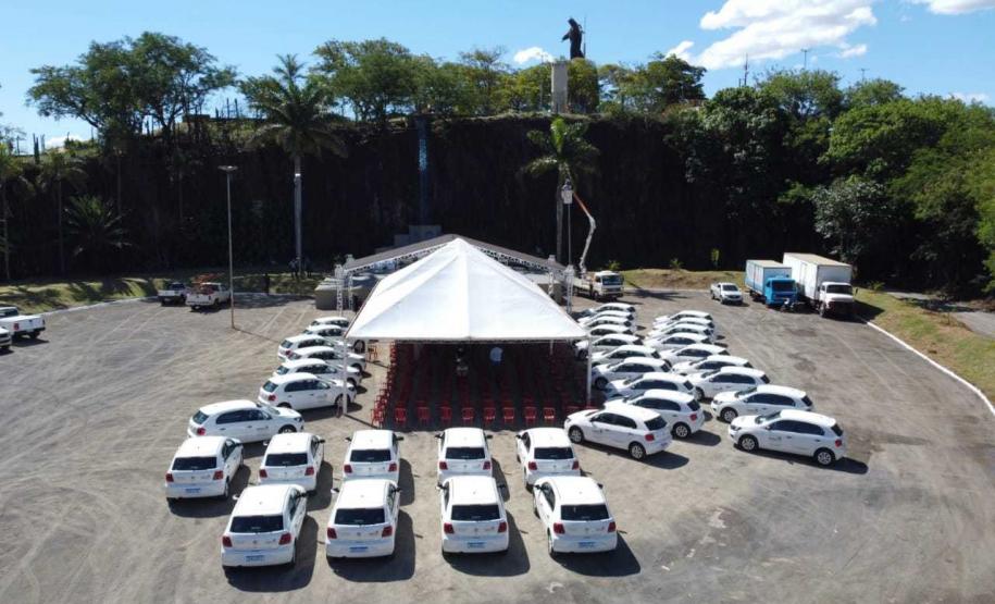 Governo entrega 37 carros para a Saúde da Região de Cornélio Procópio