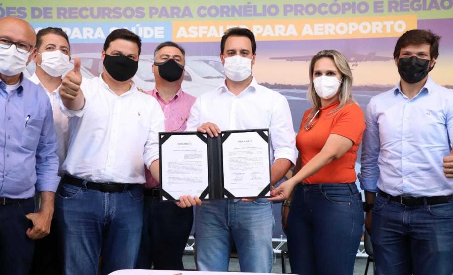 Governo entrega 37 carros para a Saúde da Região de Cornélio Procópio