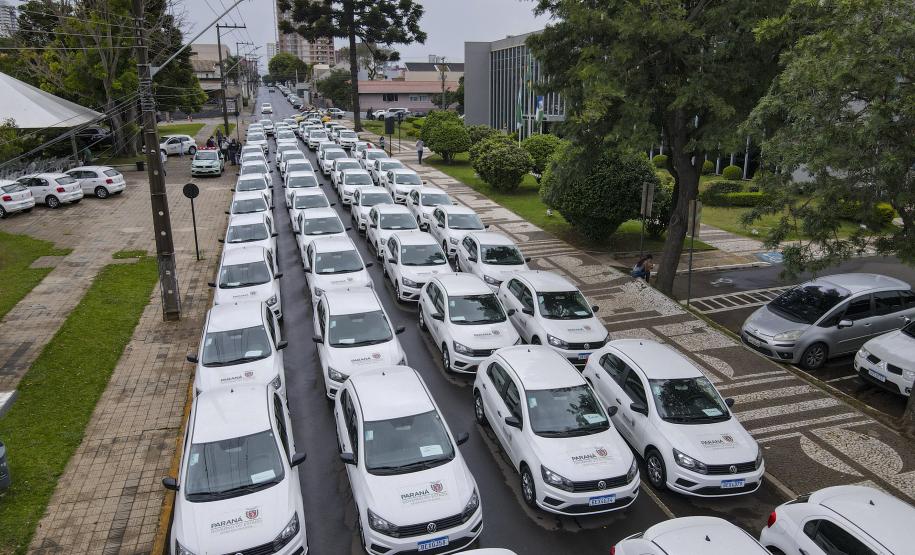 Governo entrega 67 veículos para Saúde de Guarapuava e Região