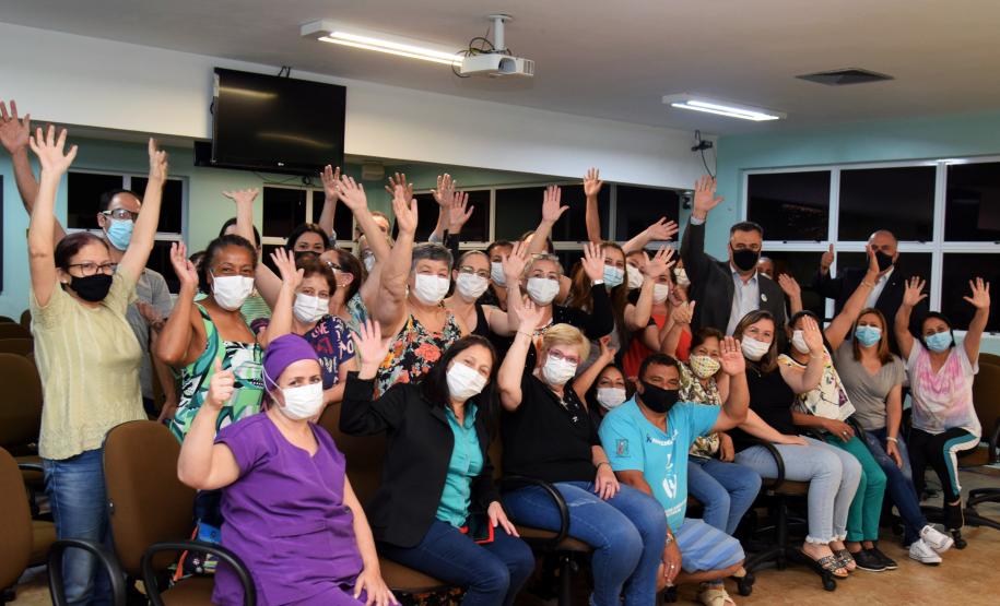 Secretário garante formação de 22 turmas de curso técnico de enfermagem