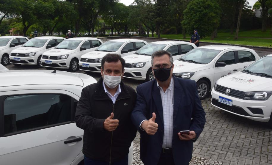Governador entrega 40 carros para reforçar atendimento da Saúde em Curitiba