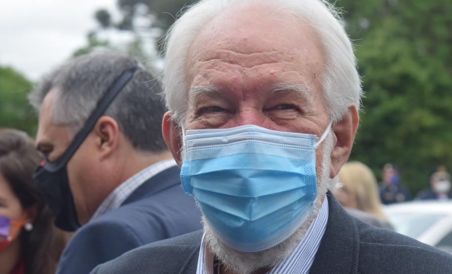 Governador entrega 40 carros para reforçar atendimento da Saúde em Curitiba