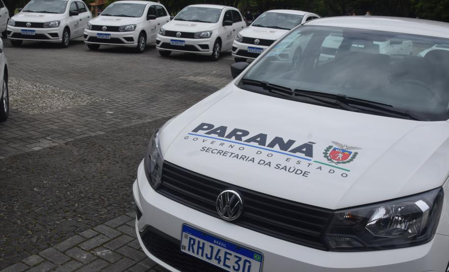 Governador entrega 40 carros para reforçar atendimento da Saúde em Curitiba